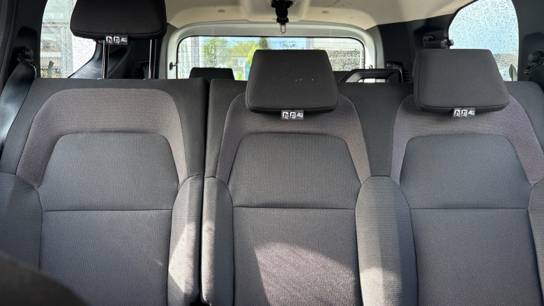 Dacia Jogger 1.0 TCe Essential 5dr Petrol Estate